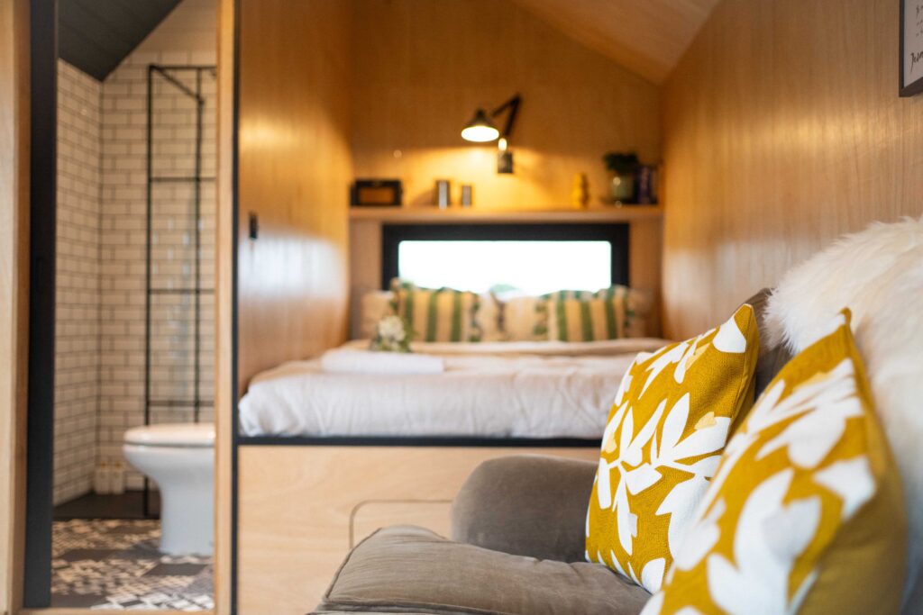 Shepherd's hut in Woodthorpe. Bedroom space.